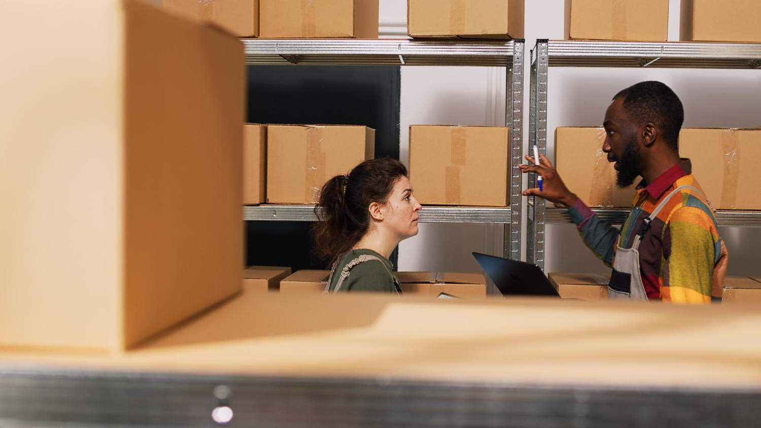 Mastering Cross-Border E-commerce Logistics: A 2025 Guide